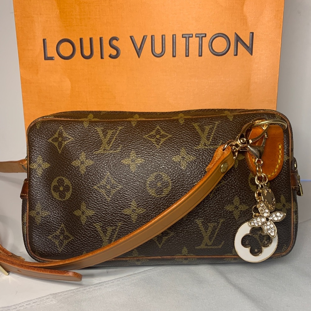 Louis Vuitton VINTAGE Marly Crossbody Messenger